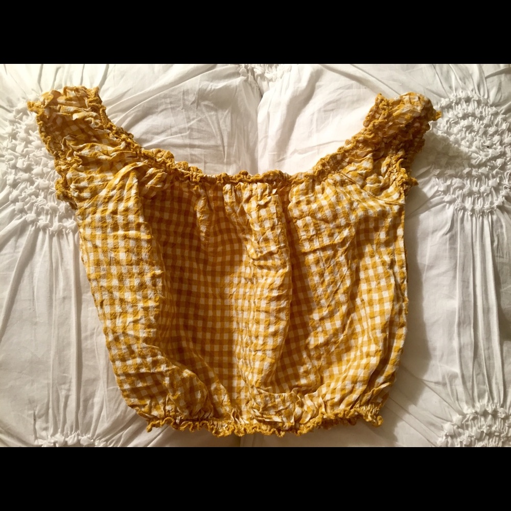 Brandy Melville-OS- Off the shoulder crop top